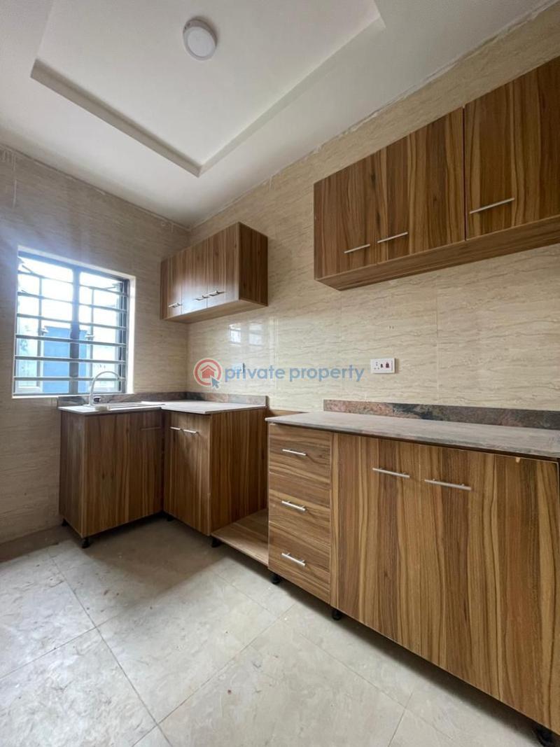 2 bedroom Flat & Apartment For Rent Randle Avenue Surulere Lagos - 3