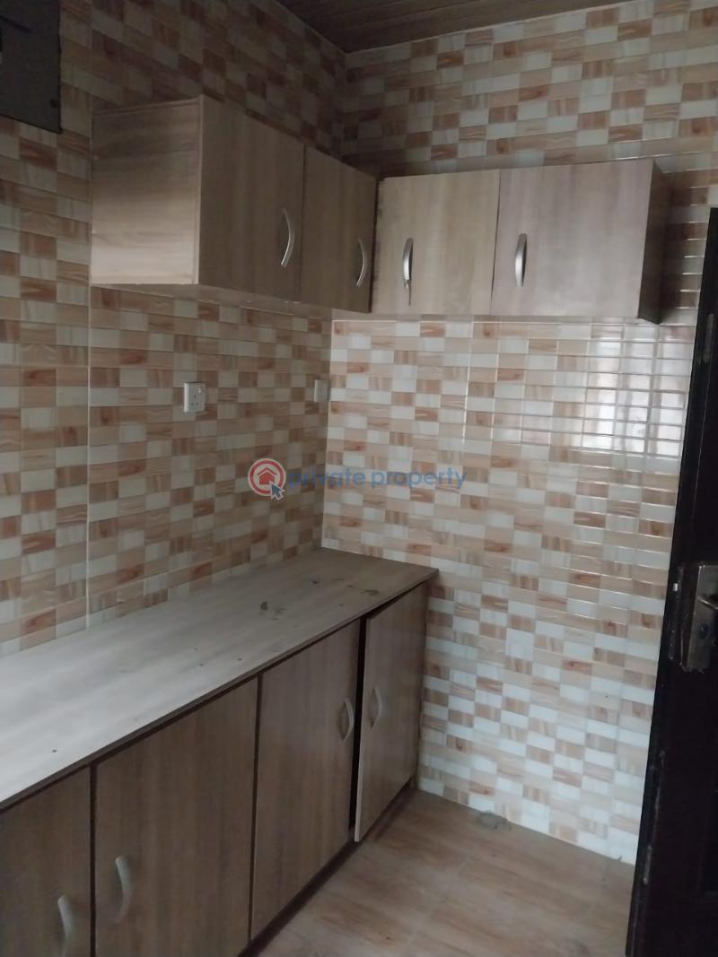 For rent 2 bedroom Flat & Apartment Magodo Brooks Estate Shangisha