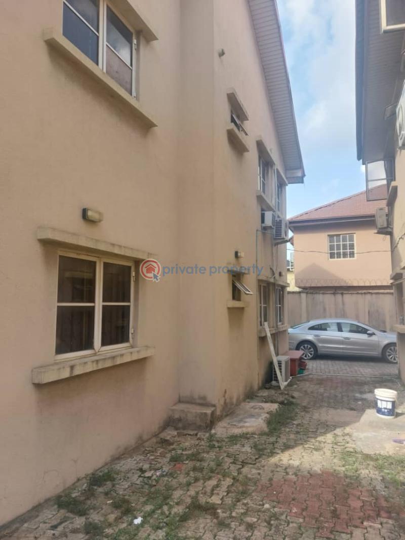 2 bedroom House For Rent Magodo Phase 2 Ikeja Lagos - 4