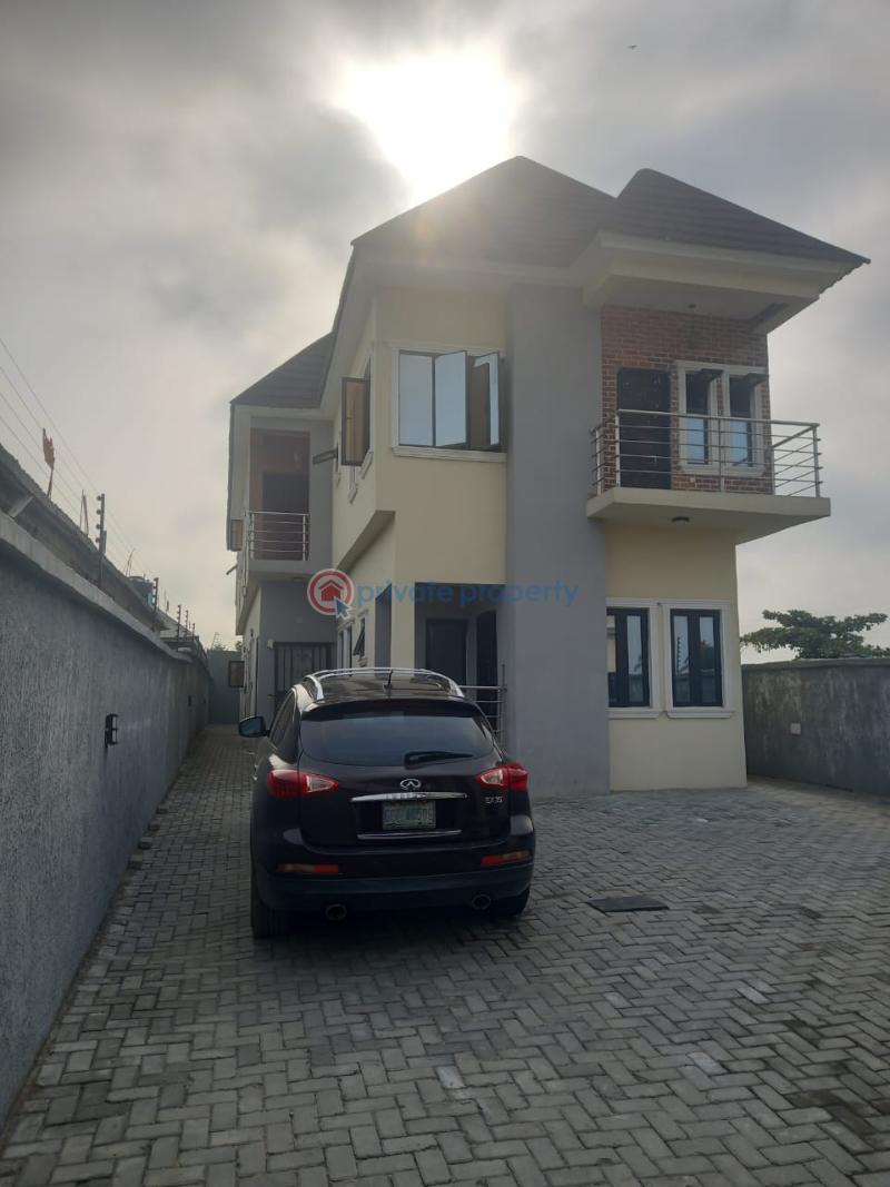 2 bedroom Block Of Flats For Rent Malate, Shapati Estate Awoyaya Ajah Lagos - 5