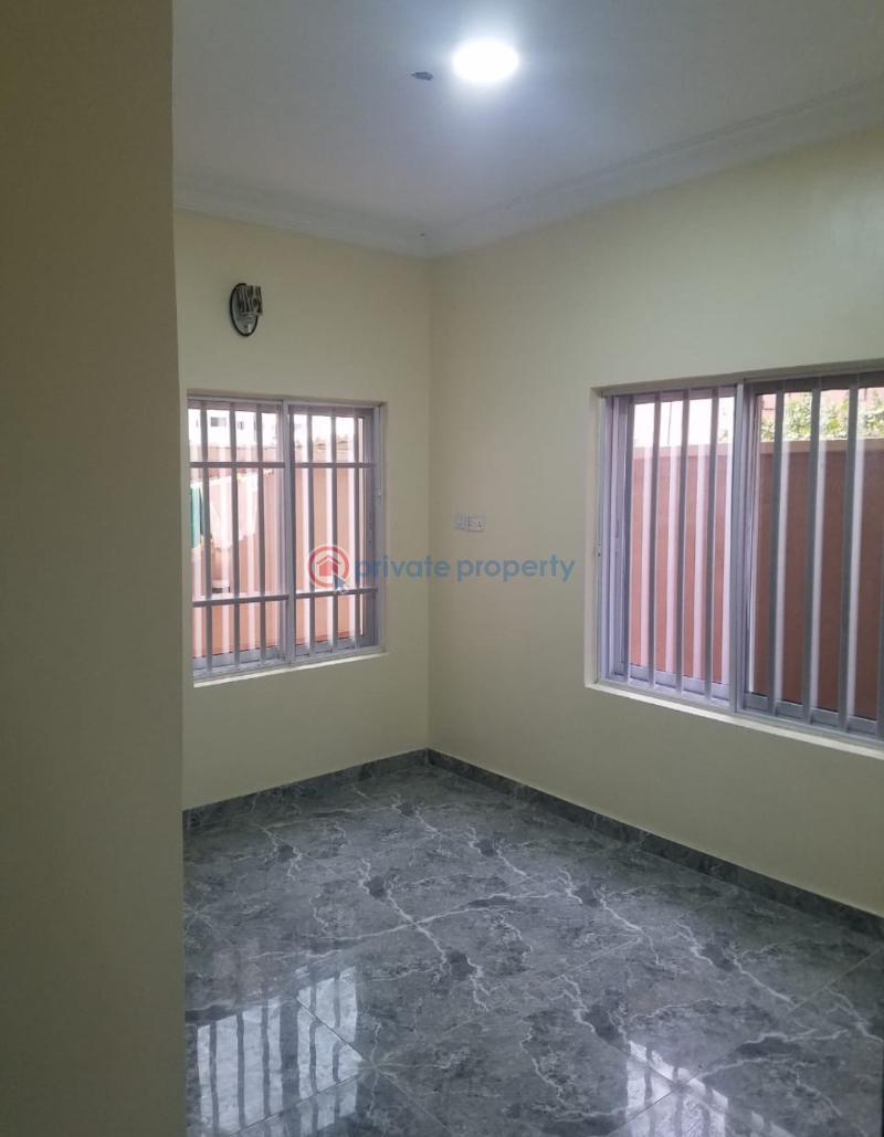 2 bedroom Flat & Apartment For Rent Ebute Metta Yaba Lagos - 0