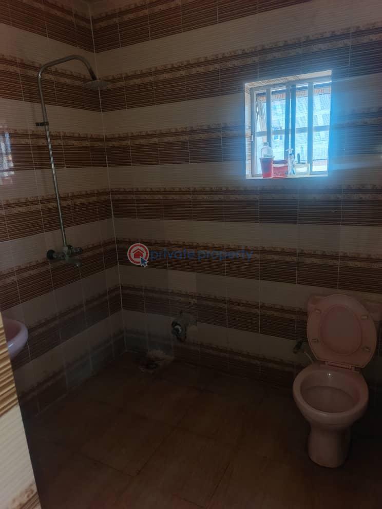 2 bedroom Block Of Flats For Rent Ebute Metta Yaba Lagos - 2