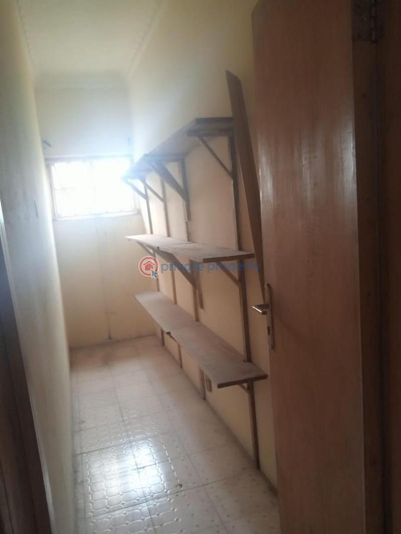 2 bedroom Block Of Flats For Rent Oniru Victoria Island Lagos - 2