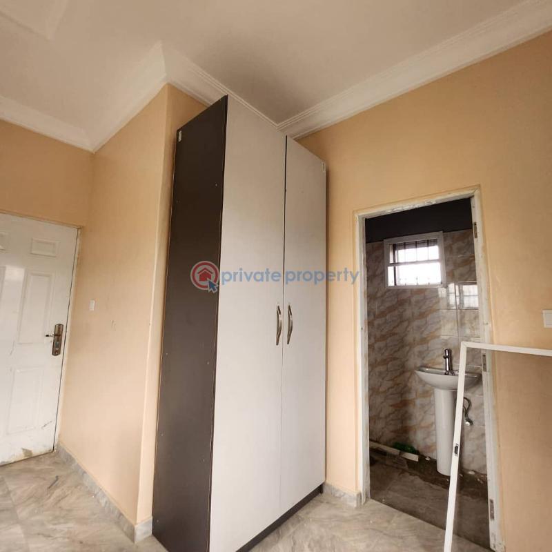2 bedroom Flat & Apartment For Rent Kolapo Ishola Gra Ibadan Oyo