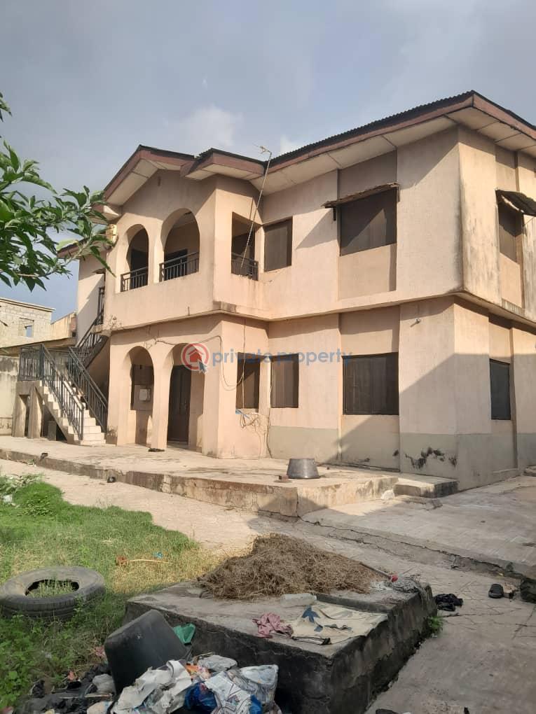 2 bedroom House For Sale Alakuko Alimosho Lagos