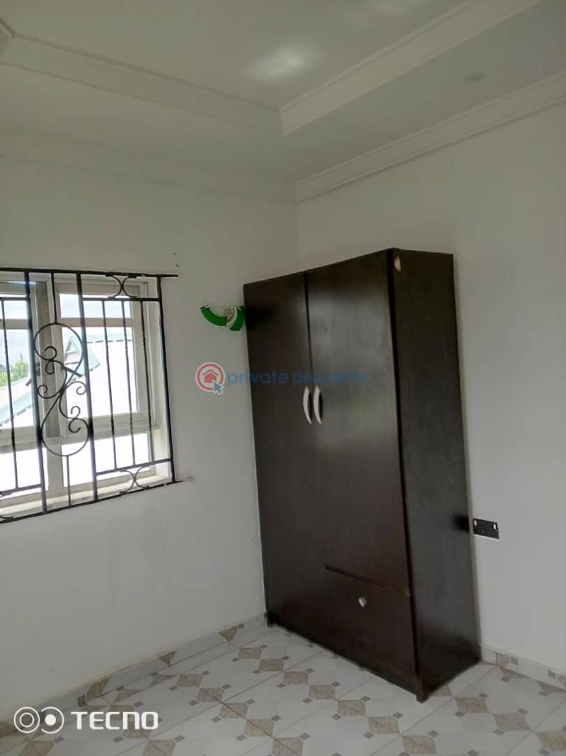 2 bedroom Flat & Apartment For Rent Fawole Estate Igbogbo Ikorodu Lagos - 9