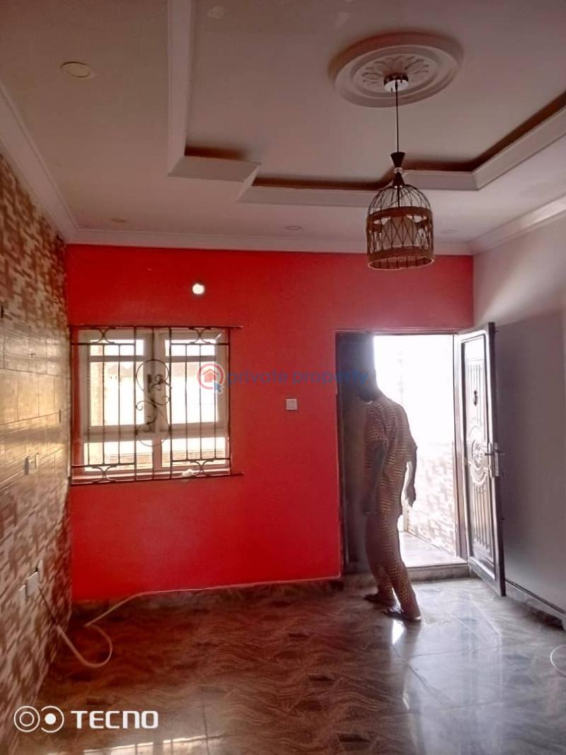 2 bedroom Flat & Apartment For Rent Fawole Estate Igbogbo Ikorodu Lagos - 12
