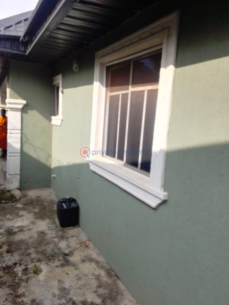 2 bedroom House For Rent Fawole Estate Igbogbo Ikorodu Lagos - 9