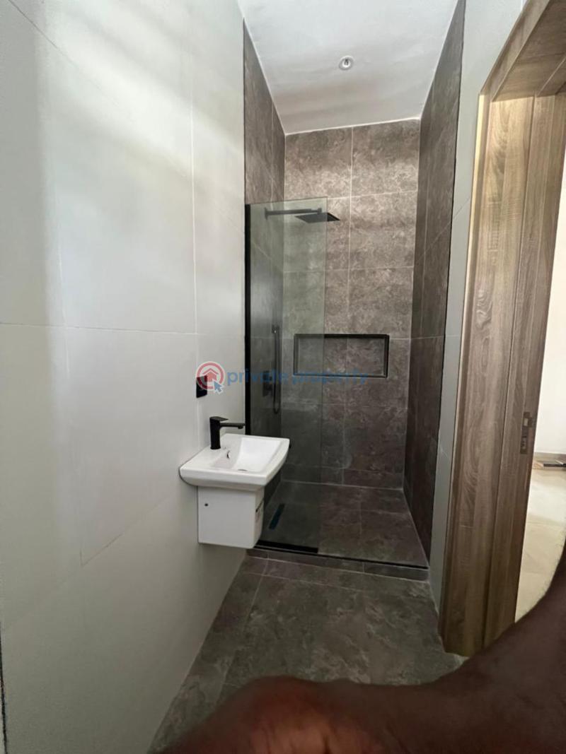 2 bedroom Flat & Apartment For Sale Lekki Phase 1 Lagos - 4