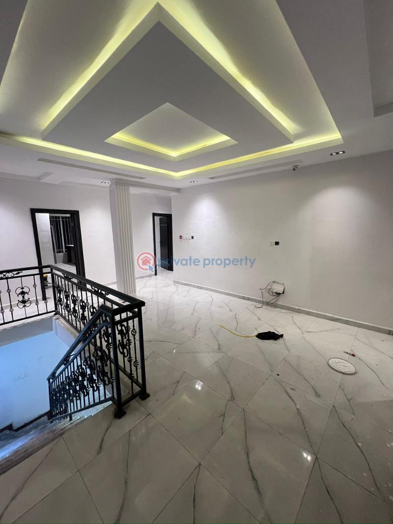 2 bedroom House For Rent Ikate Lekki Lagos Lekki Phase 2 Lagos - 8