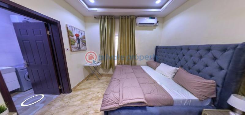 2 bedroom Flat & Apartment Short let Royal Court Apartments, Chief Mba Close, Off Gbangbala Street, Ikate Elegushi, Lagos, Nigeria Ikate Elegushi Lekki Lagos - 9
