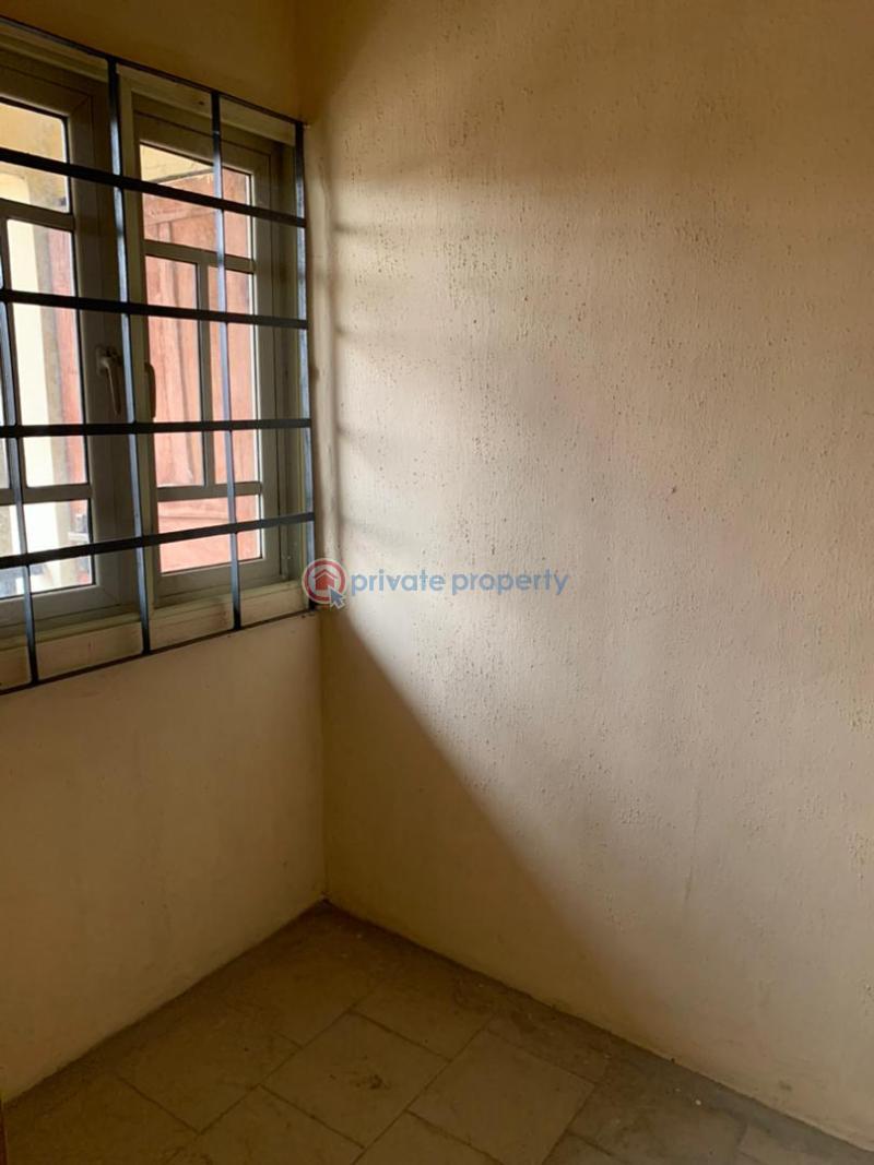 2 bedroom Block Of Flats For Rent Alapere Kosofe/Ikosi Lagos - 2