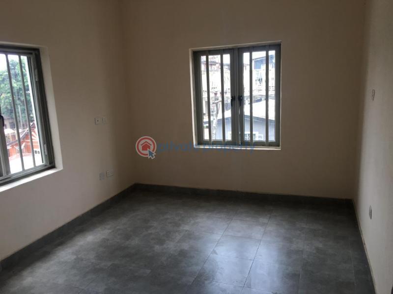 For rent 2 bedroom Flat & Apartment Herbert Macaulay Way , Alagomeji