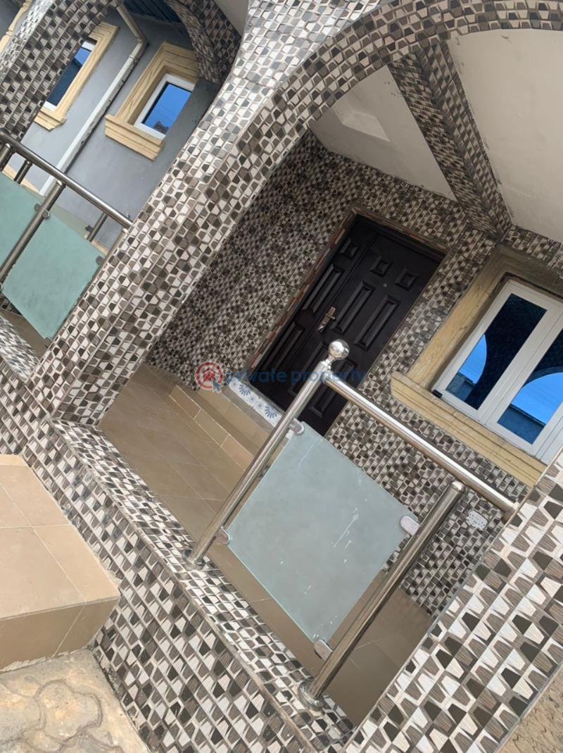 2 bedroom Flat & Apartment For Rent Asaaka,abese Area,elebu Ibadan Oyo - 0