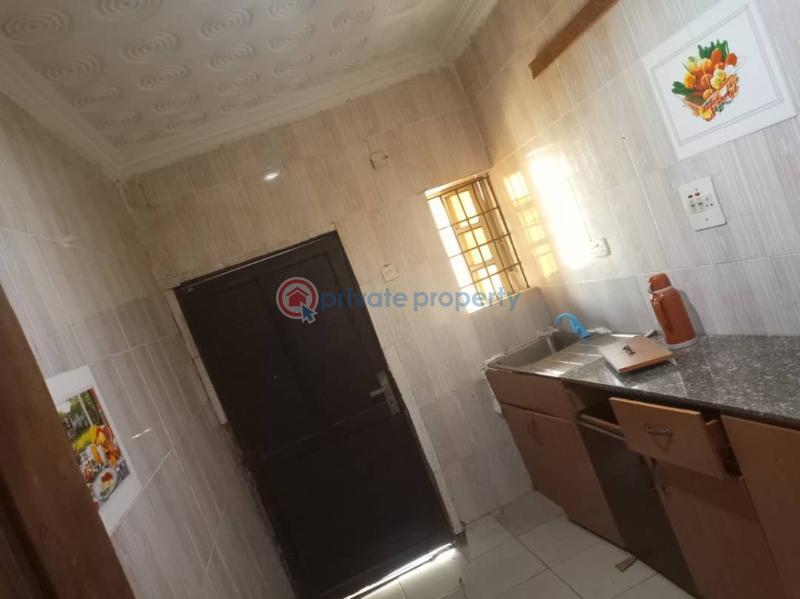 2 bedroom House For Rent A3 Hotel Area Ibadan Oyo - 5