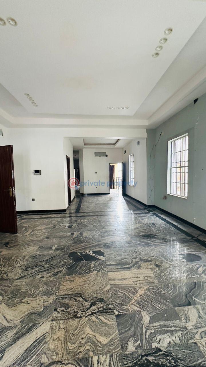 3 bedroom Block Of Flats For Rent Lekki Phase 1 Lagos - 1