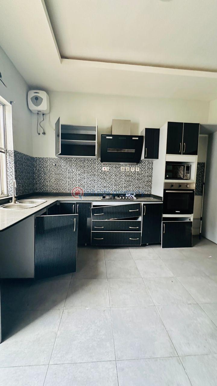 3 bedroom Block Of Flats For Rent Lekki Phase 1 Lagos - 5