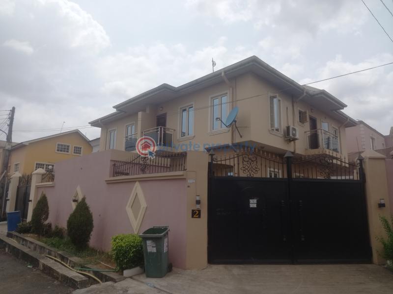 House For Sale Magodo Gra Phase 2 Estate Magodo GRA Phase 2 Kosofe/Ikosi Lagos - 2