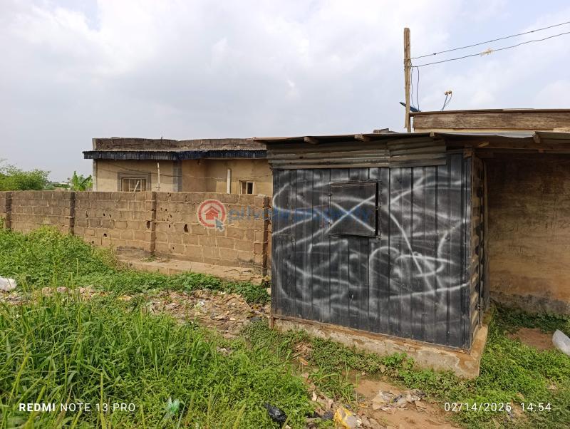 Commercial Property For Sale At Ikola Command Ipaja Lagos Ipaja Lagos - 14