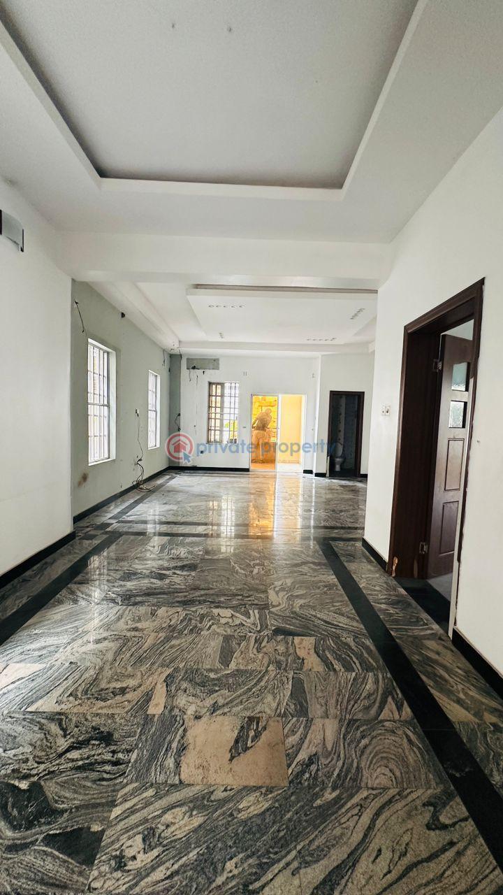 3 bedroom Flat & Apartment For Rent Lekki Phase 1 Lagos - 11