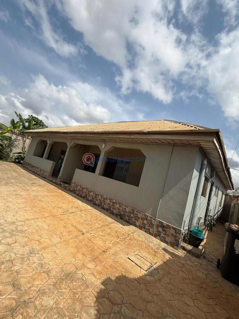 4 bedroom House For Sale Off Ashipa Road Ayobo Ipaja Lagos - 0