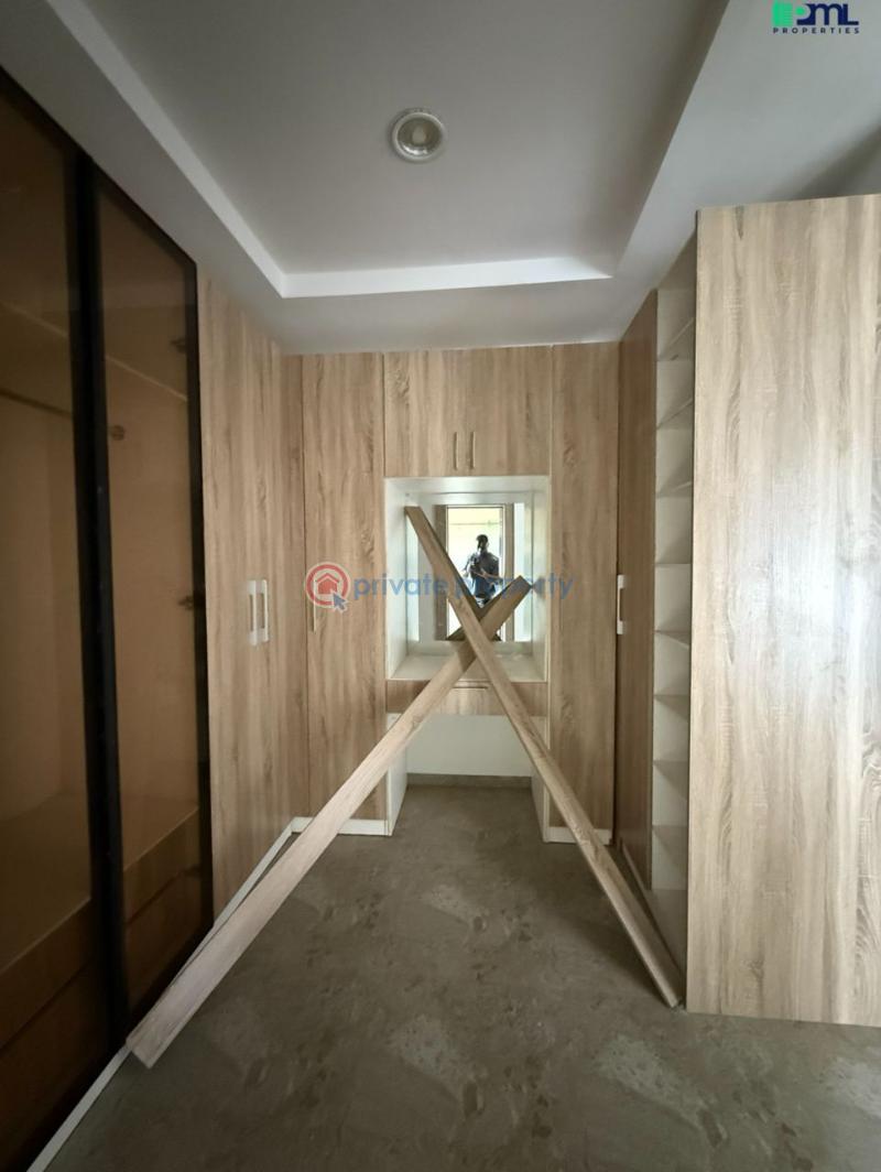 2 units of semidetached  4 bedroom duplex - 3 8 bedroom Semi detached Duplex For Sale Legacy Estate , Kolapo Ishola Gra Akobo Ibadan Oyo - 3