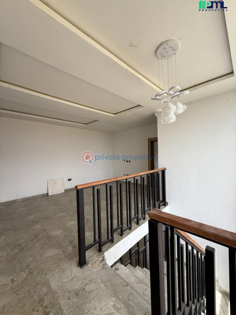 2 units of semidetached  4 bedroom duplex - 7 8 bedroom Semi detached Duplex For Sale Legacy Estate , Kolapo Ishola Gra Akobo Ibadan Oyo - 7