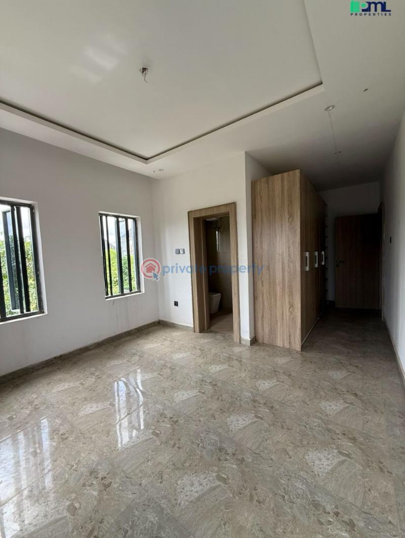 2 units of semidetached  4 bedroom duplex - 5 8 bedroom Semi detached Duplex For Sale Legacy Estate , Kolapo Ishola Gra Akobo Ibadan Oyo - 5