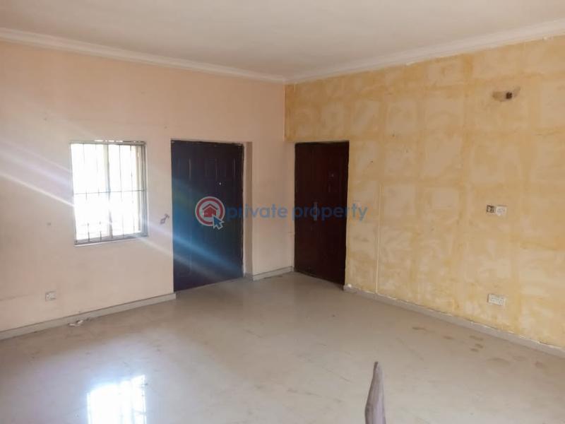 2 bedroom Flat & Apartment For Rent Ifako-Gbagada Lagos - 3