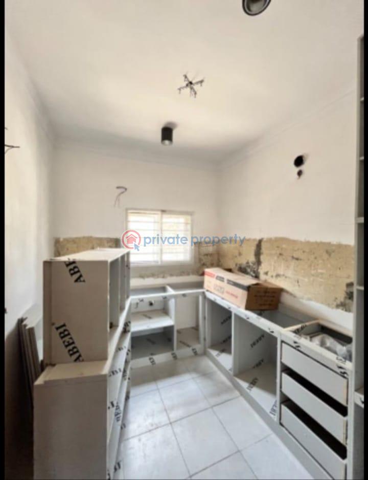 2 bedroom Block Of Flats For Rent Lekki Phase 1 Lagos - 3