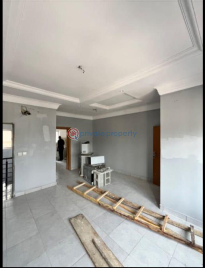 2 bedroom Block Of Flats For Rent Lekki Phase 1 Lagos - 2