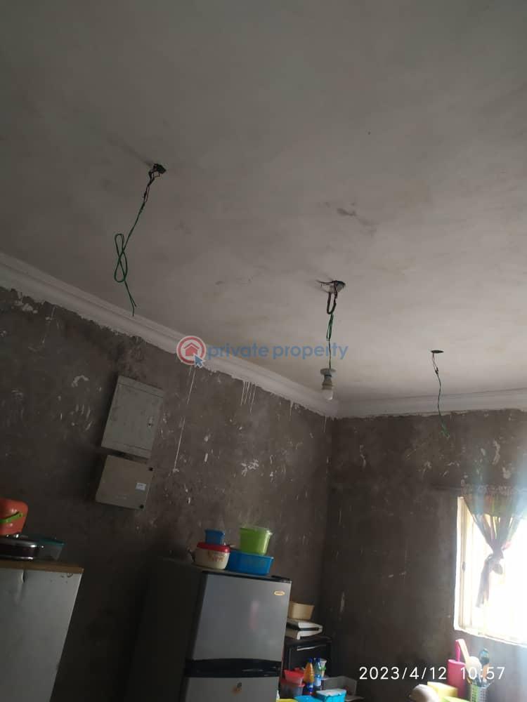2 bedroom Flat & Apartment For Rent Gra Scheme 1 Estate, Agege Lagos - 8