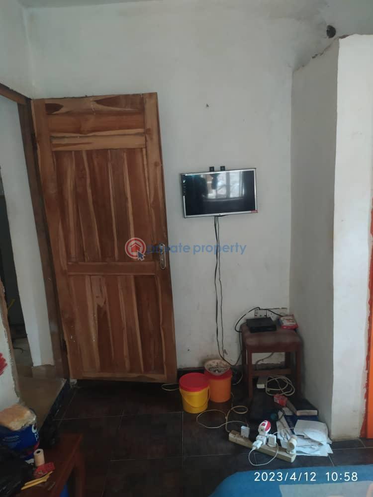 2 bedroom Flat & Apartment For Rent Gra Scheme 1 Estate, Agege Lagos - 6