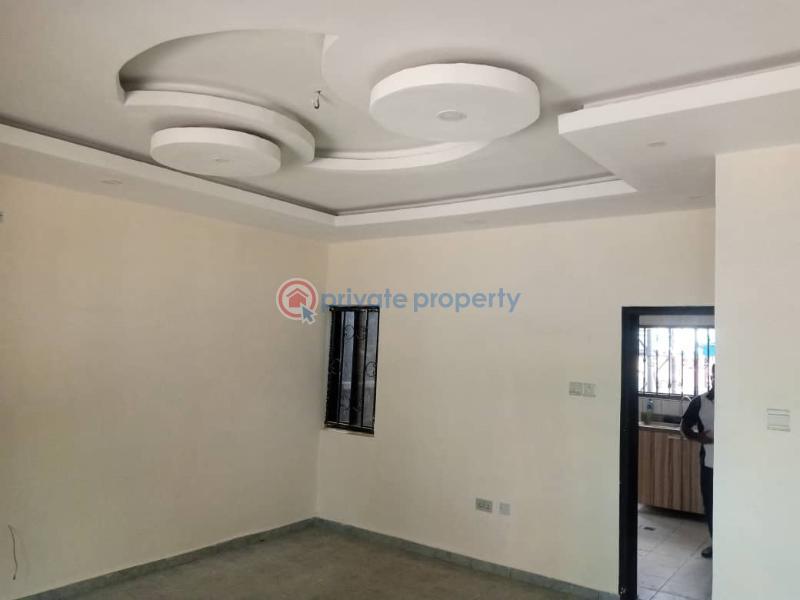 For rent 2 bedroom House Suncity Estate,galadinmawa Abuja. Abuja Phase