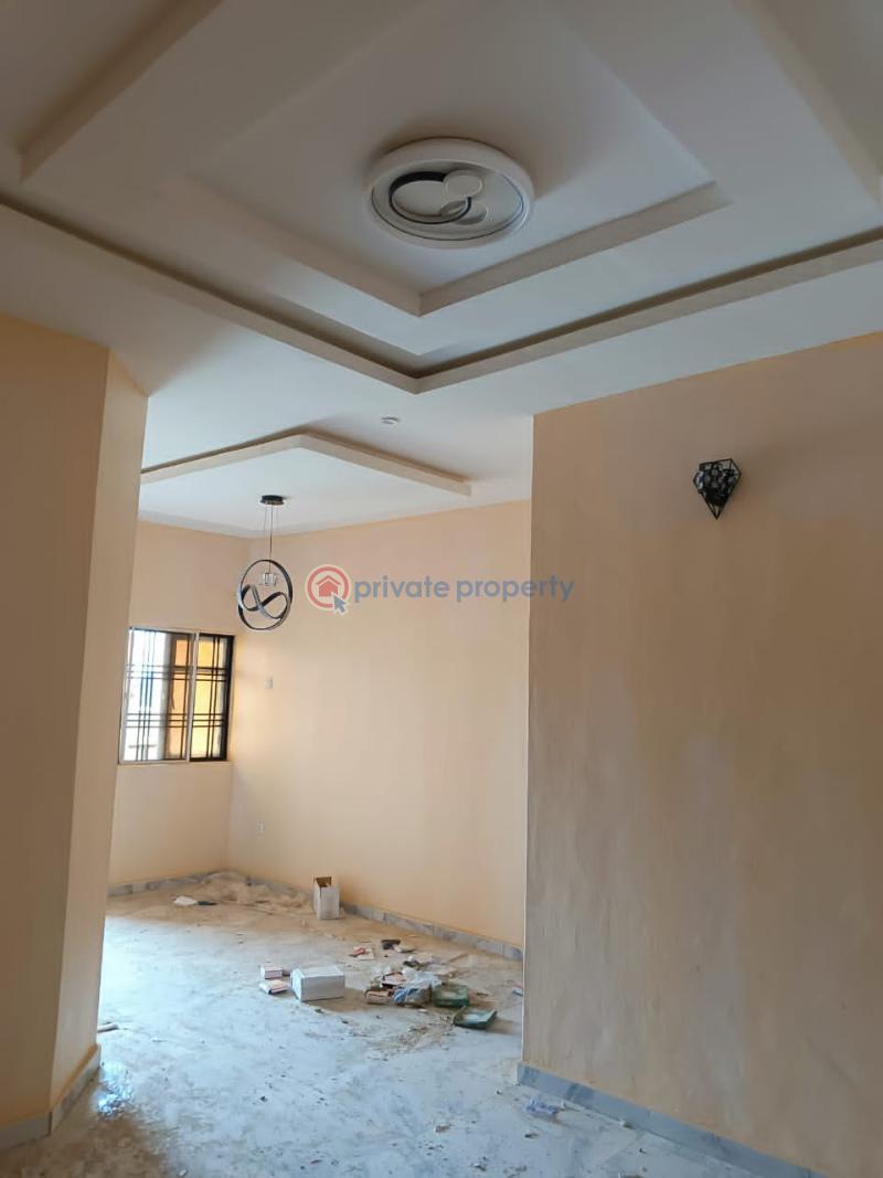 2 bedroom House For Rent Zionist Estate Akala Express Ibadan Oyo - 1