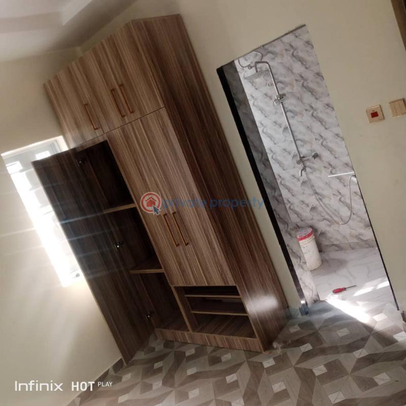 2 bedroom Self Contain For Rent Akoto,felele Akala Express Ibadan Oyo - 3