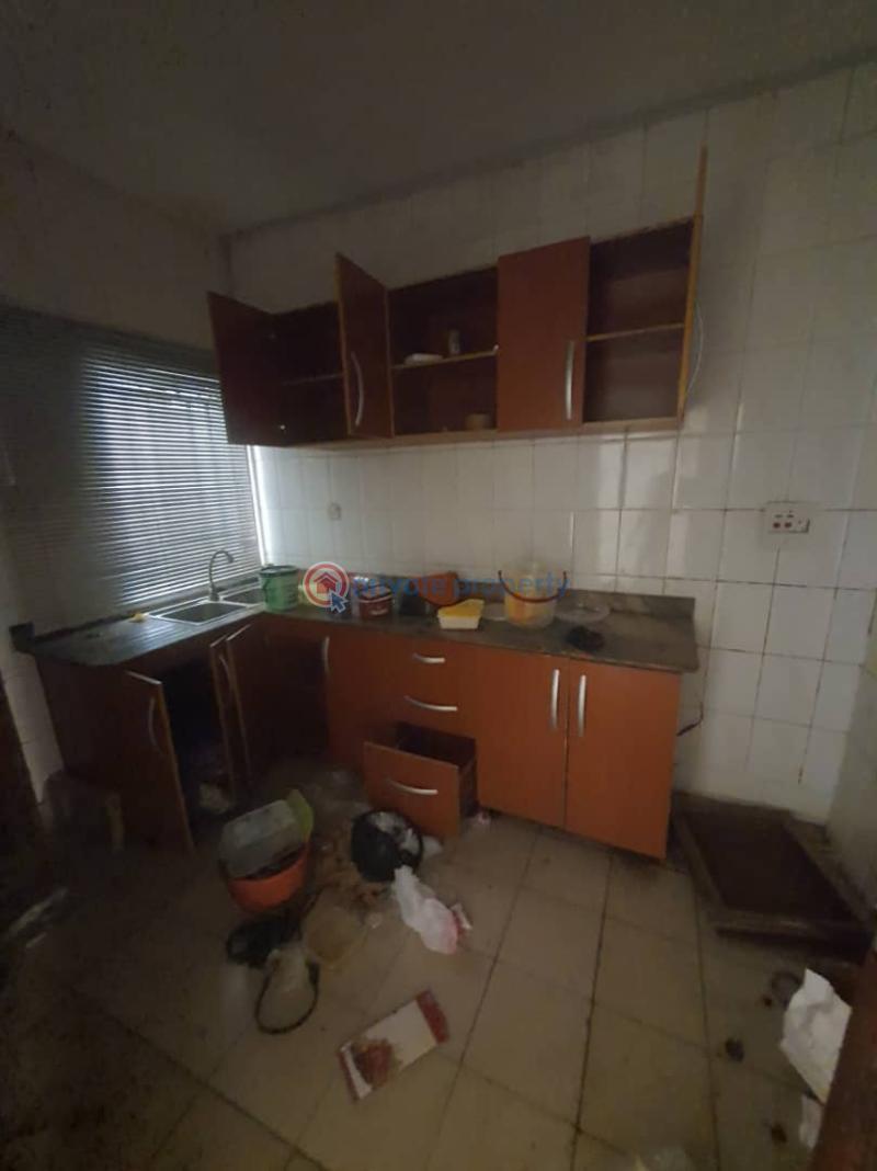 2 bedroom Block Of Flats For Rent Oregun Ikeja Lagos - 3