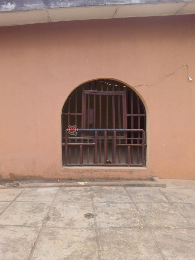 2 bedroom House For Rent Anjelanwa Agege Lagos - 1