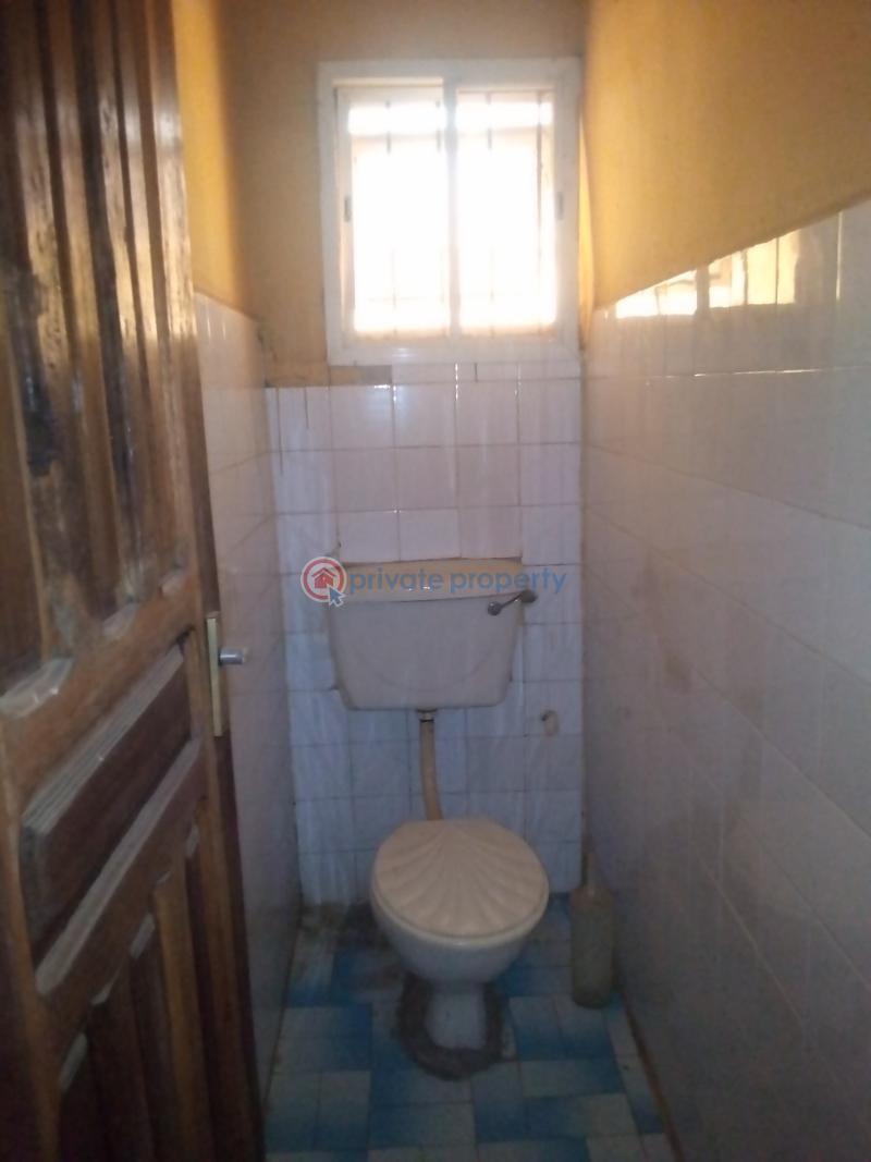 2 bedroom House For Rent Anjelanwa Agege Lagos - 6