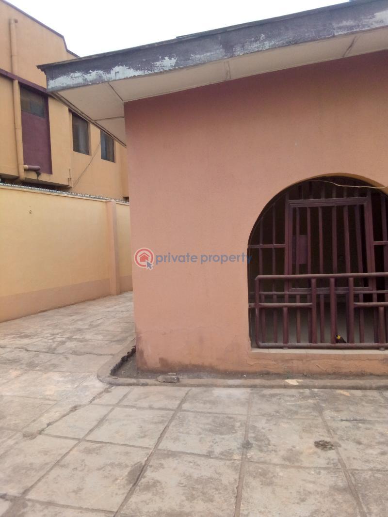 2 bedroom House For Rent Anjelanwa Agege Lagos - 0