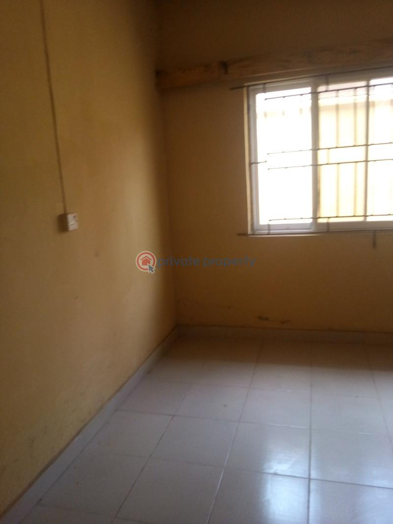 2 bedroom House For Rent Anjelanwa Agege Lagos - 4