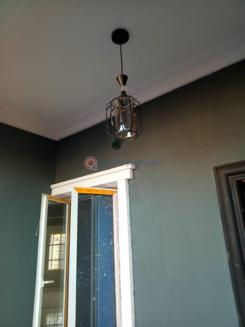 2 bedroom House For Rent Mende Maryland Lagos - 1