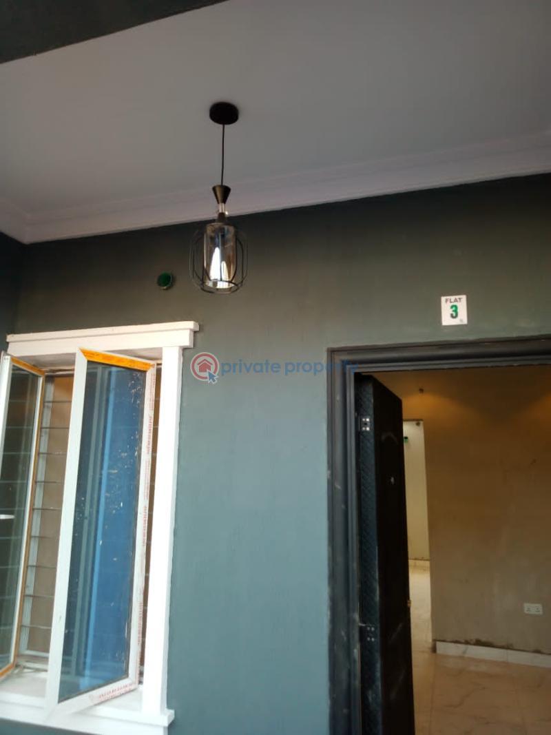 2 bedroom House For Rent Mende Maryland Lagos - 2