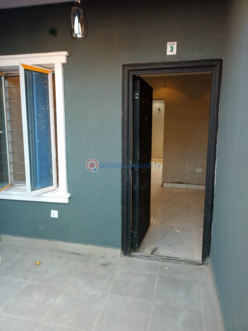 2 bedroom House For Rent Mende Maryland Lagos - 3