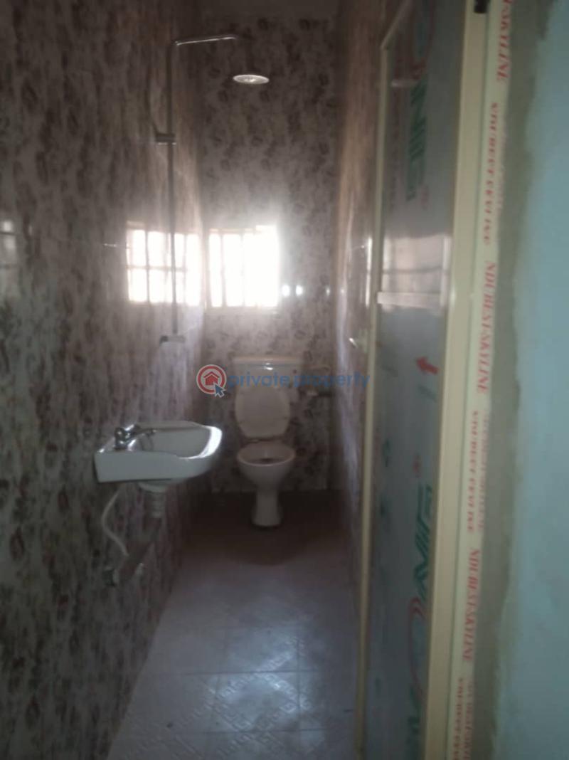 Flat & Apartment For Rent White House Command, Abule Egba Agege Lagos - 6