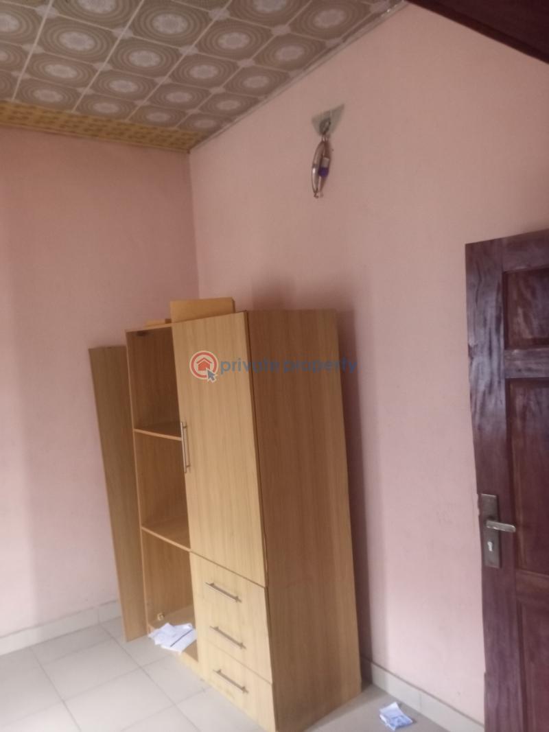 2 bedroom Block Of Flats For Rent Tipper Garage Yakoyo/Alagbole Ojodu Lagos - 1