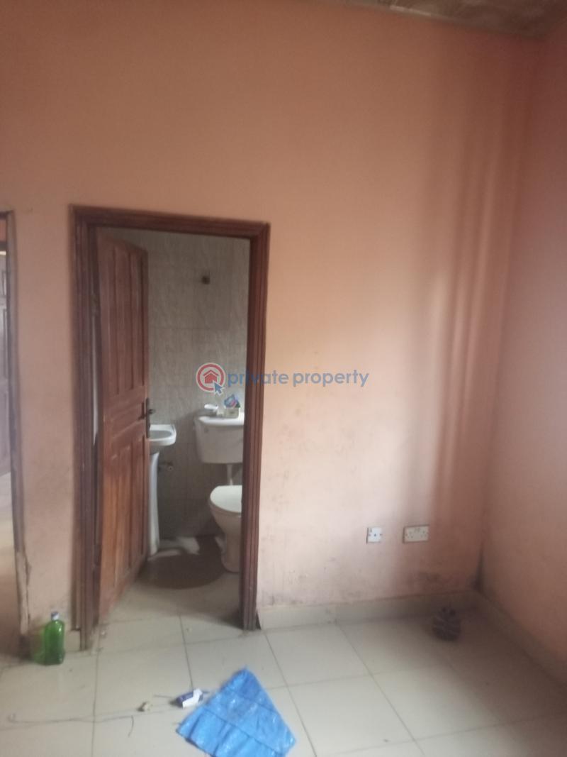 2 bedroom Block Of Flats For Rent Tipper Garage Yakoyo/Alagbole Ojodu Lagos - 4