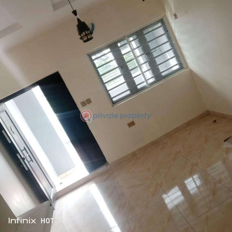 2 bedroom Self Contain For Rent Akoto,felele Akala Express Ibadan Oyo - 2