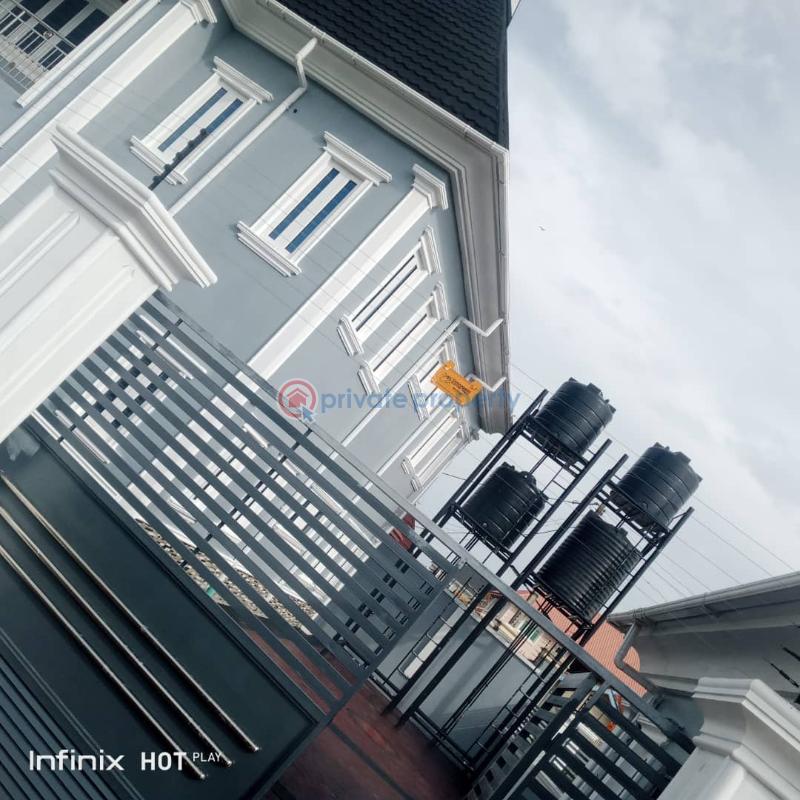 2 bedroom Self Contain For Rent Akoto,felele Akala Express Ibadan Oyo - 8