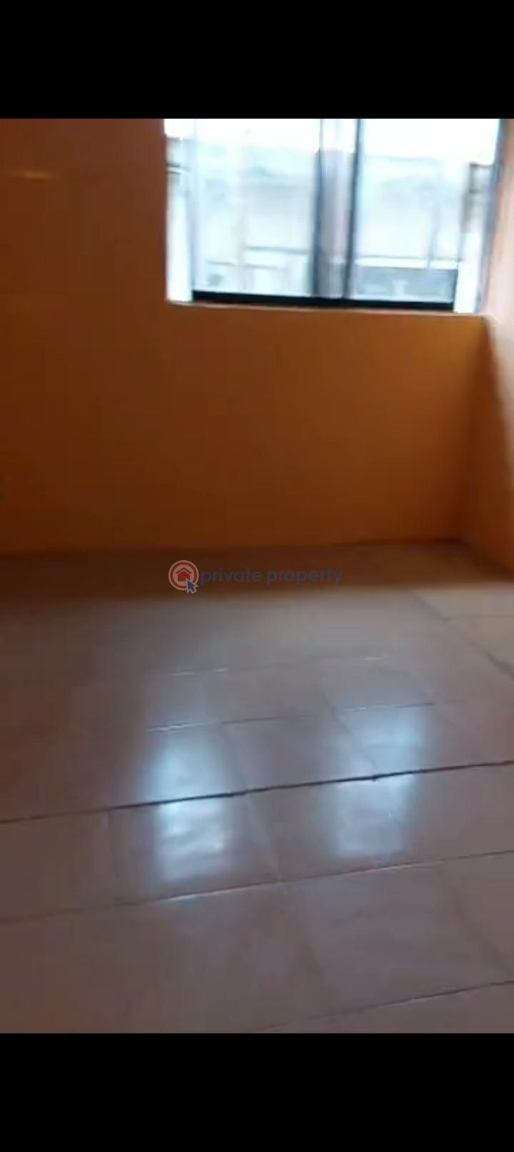 2 bedroom Block Of Flats For Rent Toyin Street Ikeja Lagos - 3